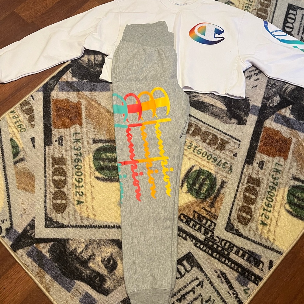 Champion Gray Sweatpants with Multicolor Logo
